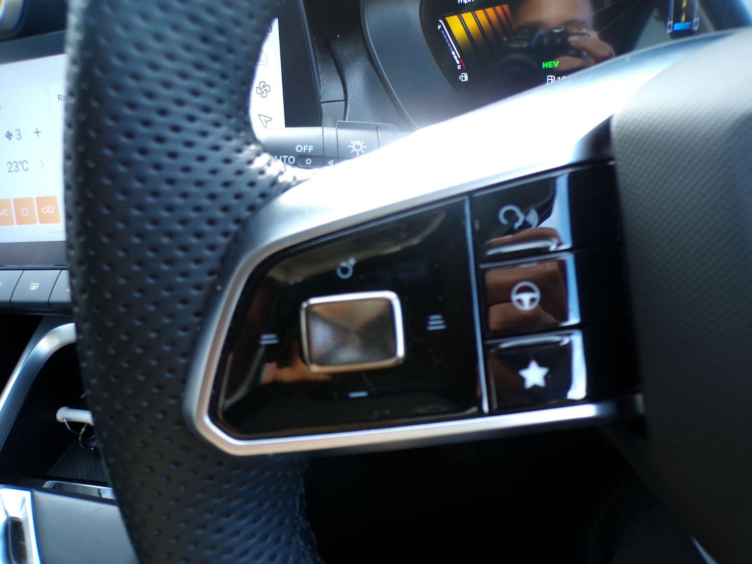 Used MG MG ZS 2024 for sale - 76995442: Photo 25