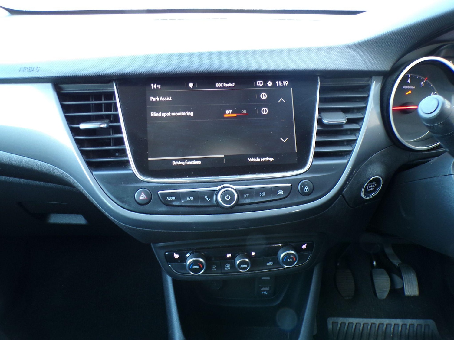 Used Vauxhall Crossland for sale - 77163675: Photo 21