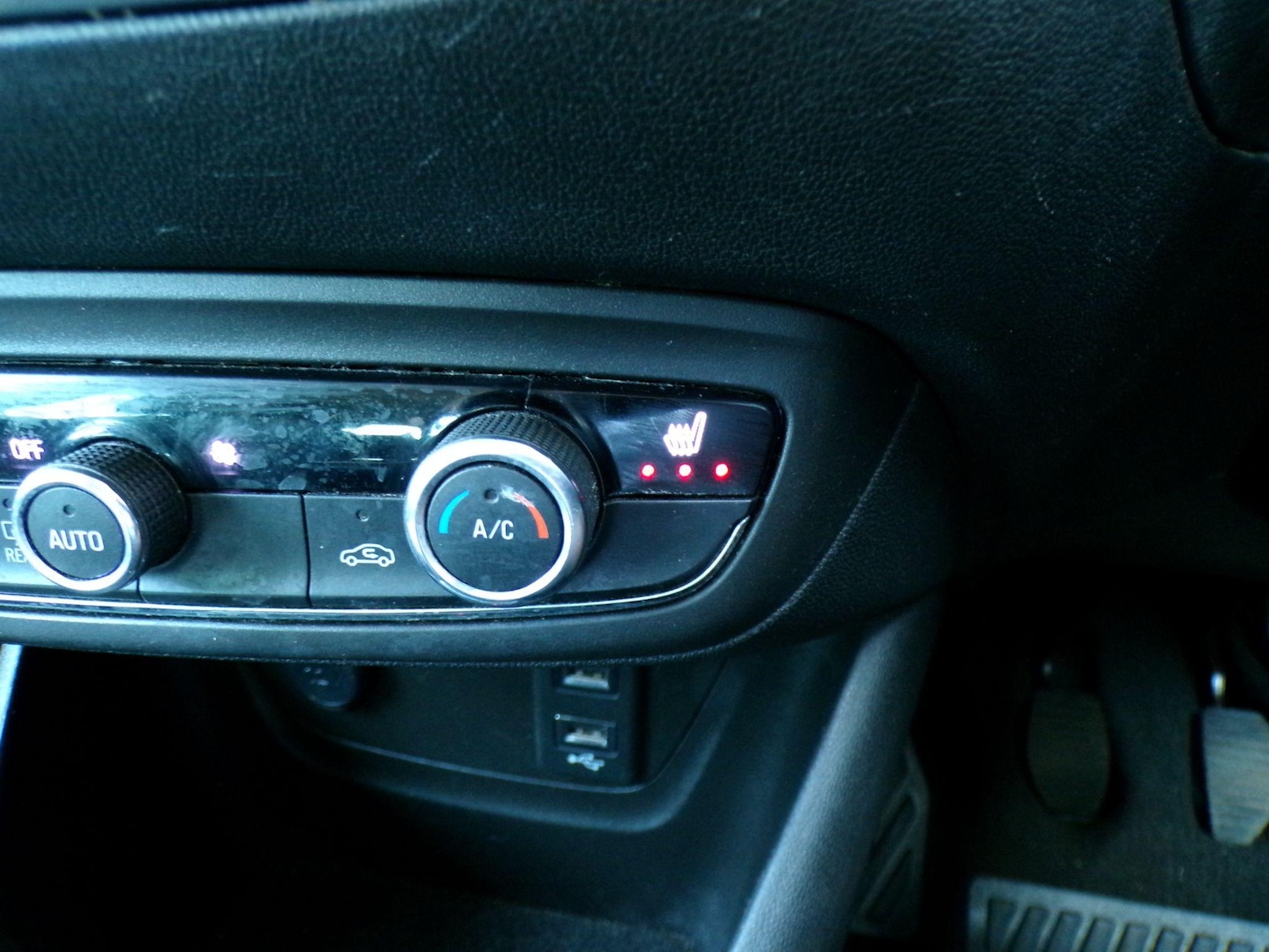 Used Vauxhall Crossland for sale - 77163675: Photo 31