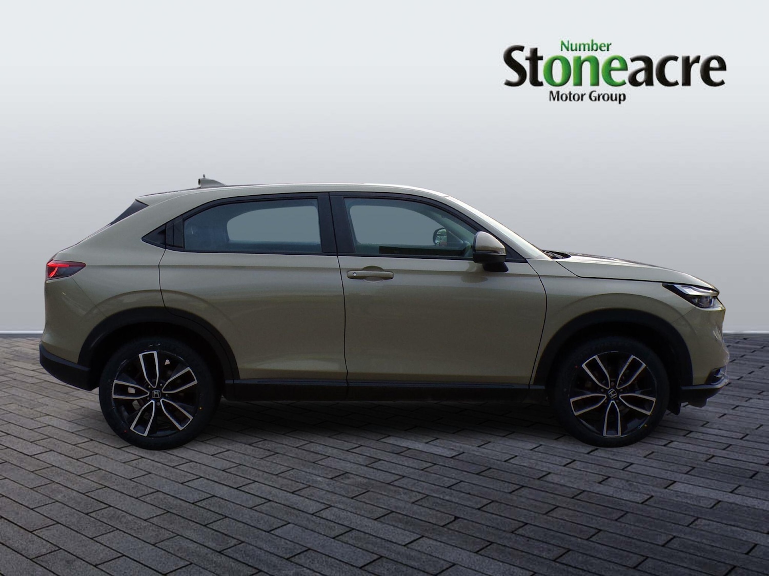 Used Honda HR-V 2024 for sale - 77290524: Photo 2