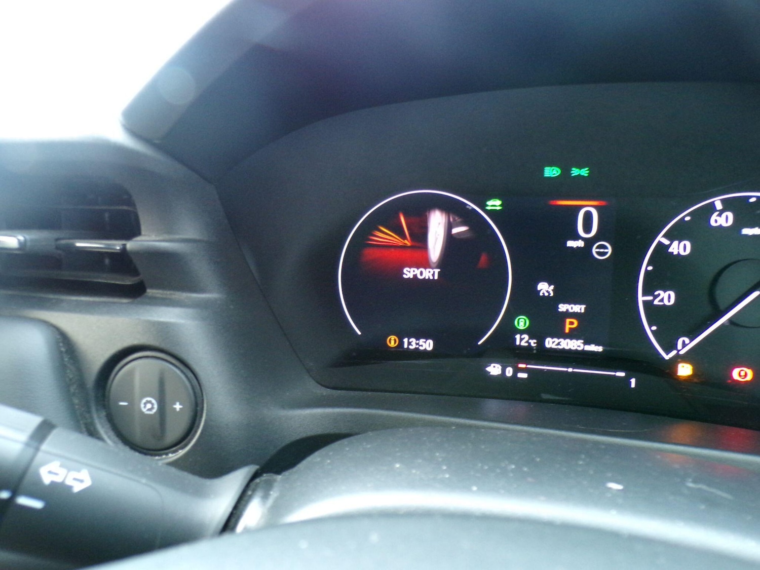 Used Honda HR-V 2024 for sale - 77290524: Photo 30