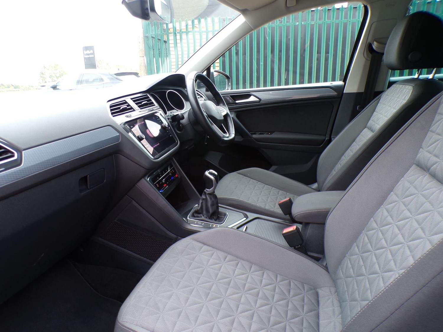 Used Volkswagen Tiguan for sale - 76995154: Photo 14