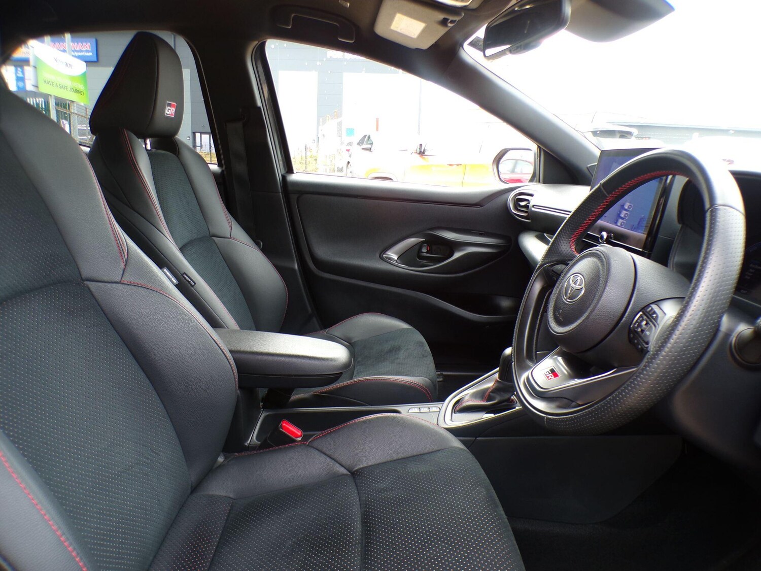 Used Toyota Yaris 2024 for sale - 76189147: Photo 14