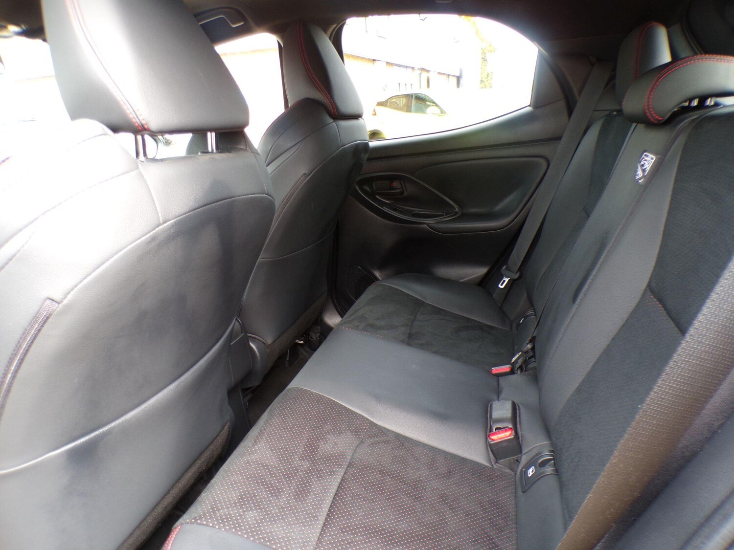 Used Toyota Yaris 2024 for sale - 76189147: Photo 16
