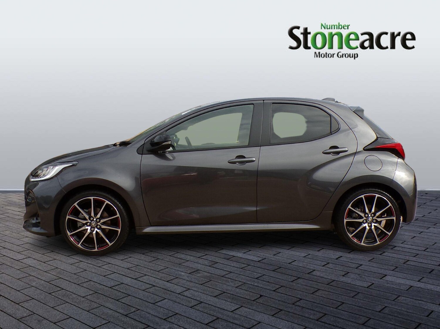 Used Toyota Yaris 2024 for sale - 76189147: Photo 6