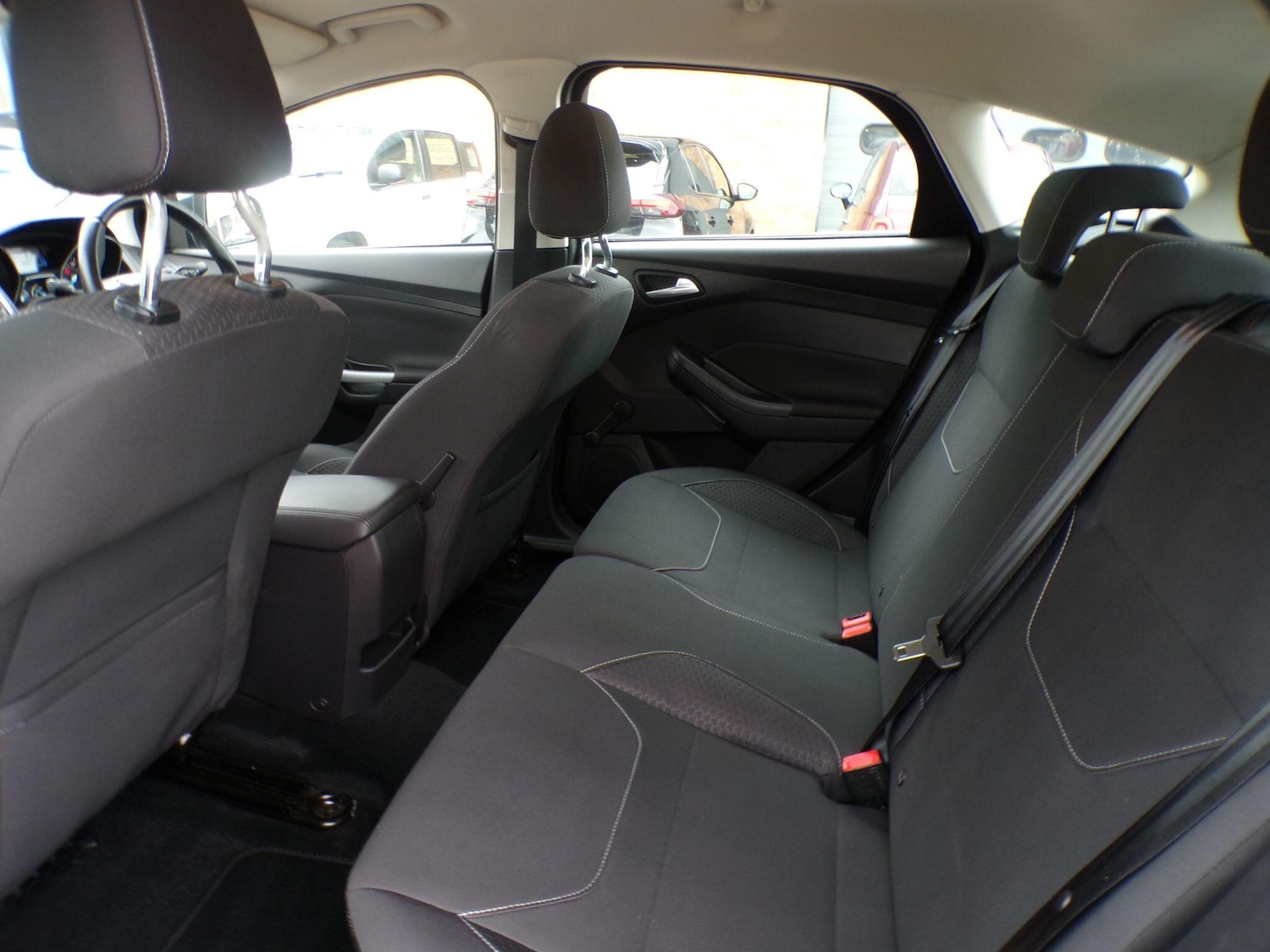 Used Ford Focus 2015 for sale - 76441400: Photo 12