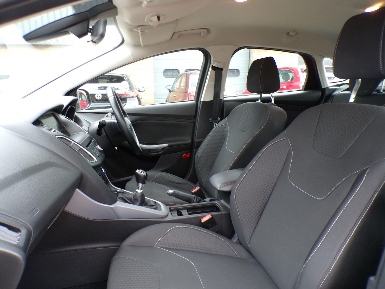 Used Ford Focus 2015 for sale - 76441400: Photo 14