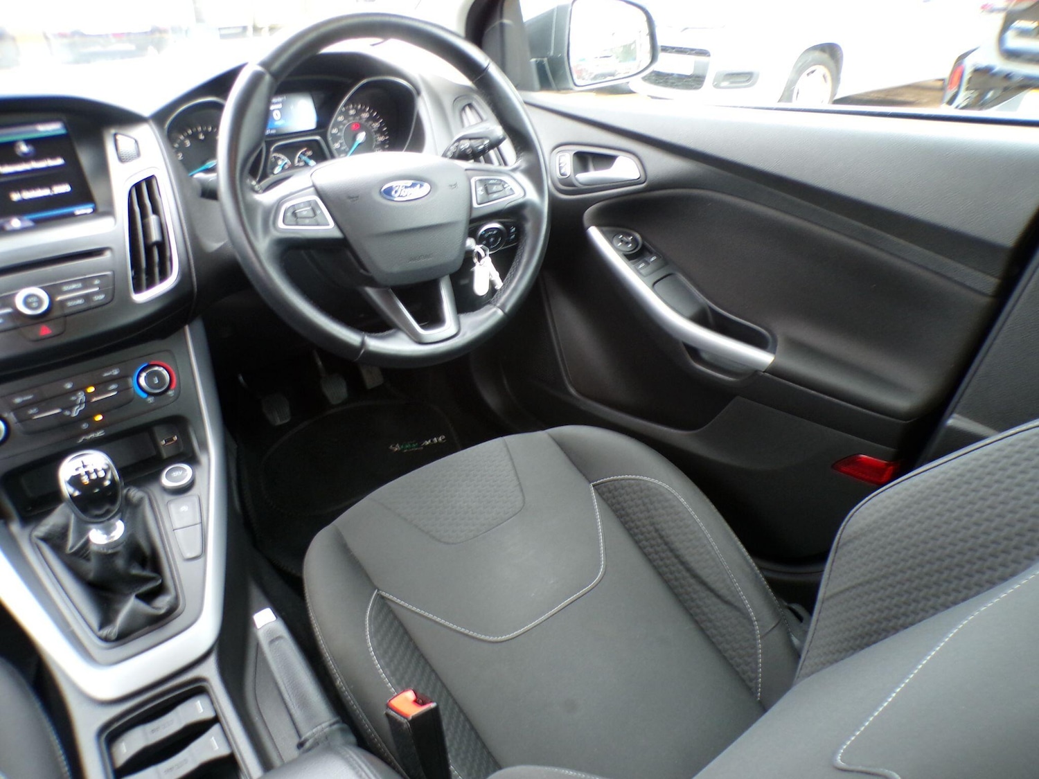 Used Ford Focus 2015 for sale - 76441400: Photo 16