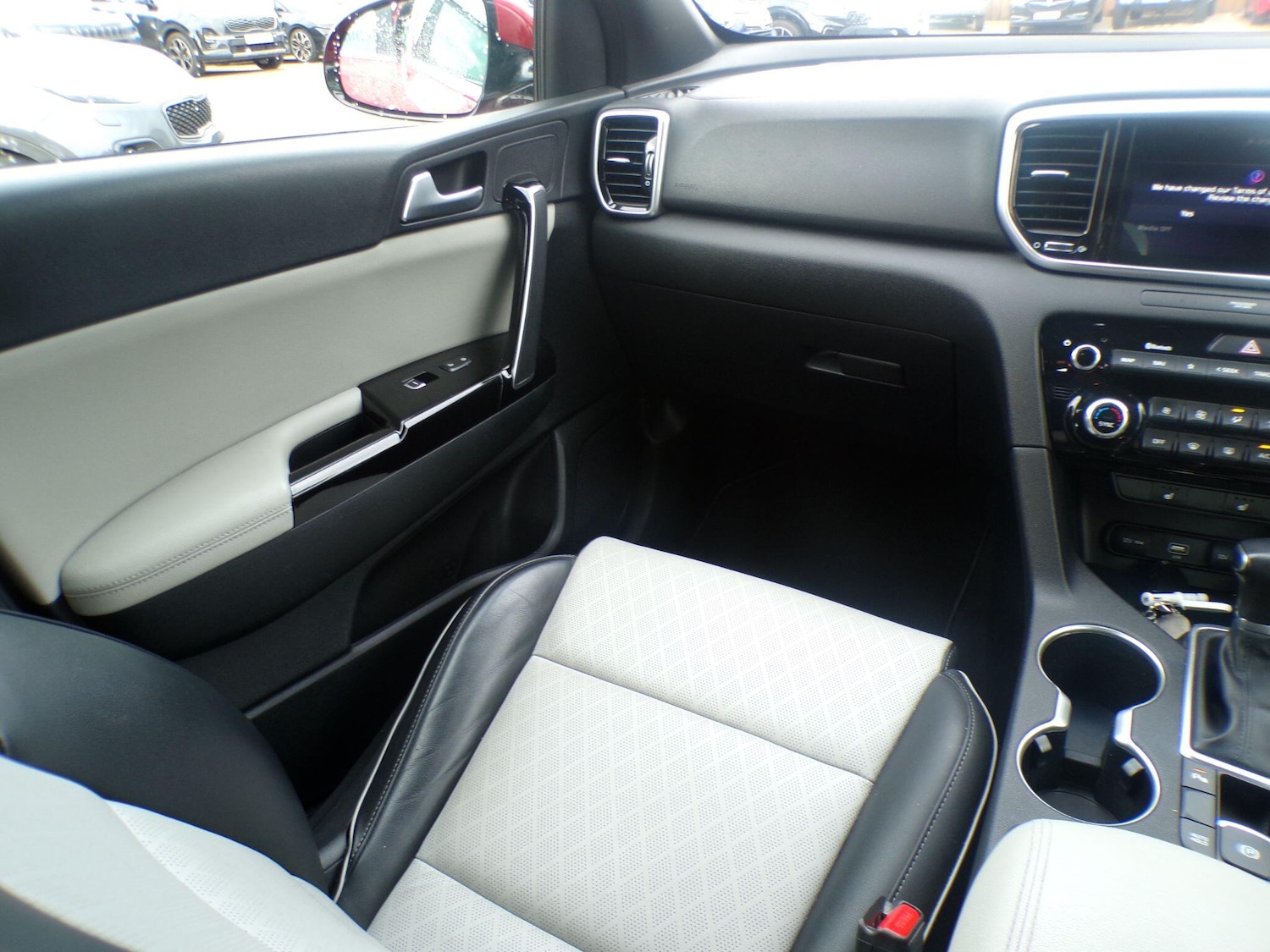 Used Kia Sportage 2021 for sale - 77091009: Photo 21