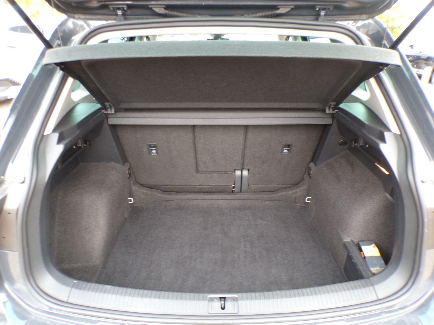 Used Volkswagen Tiguan 2021 for sale - 76284064: Photo 10