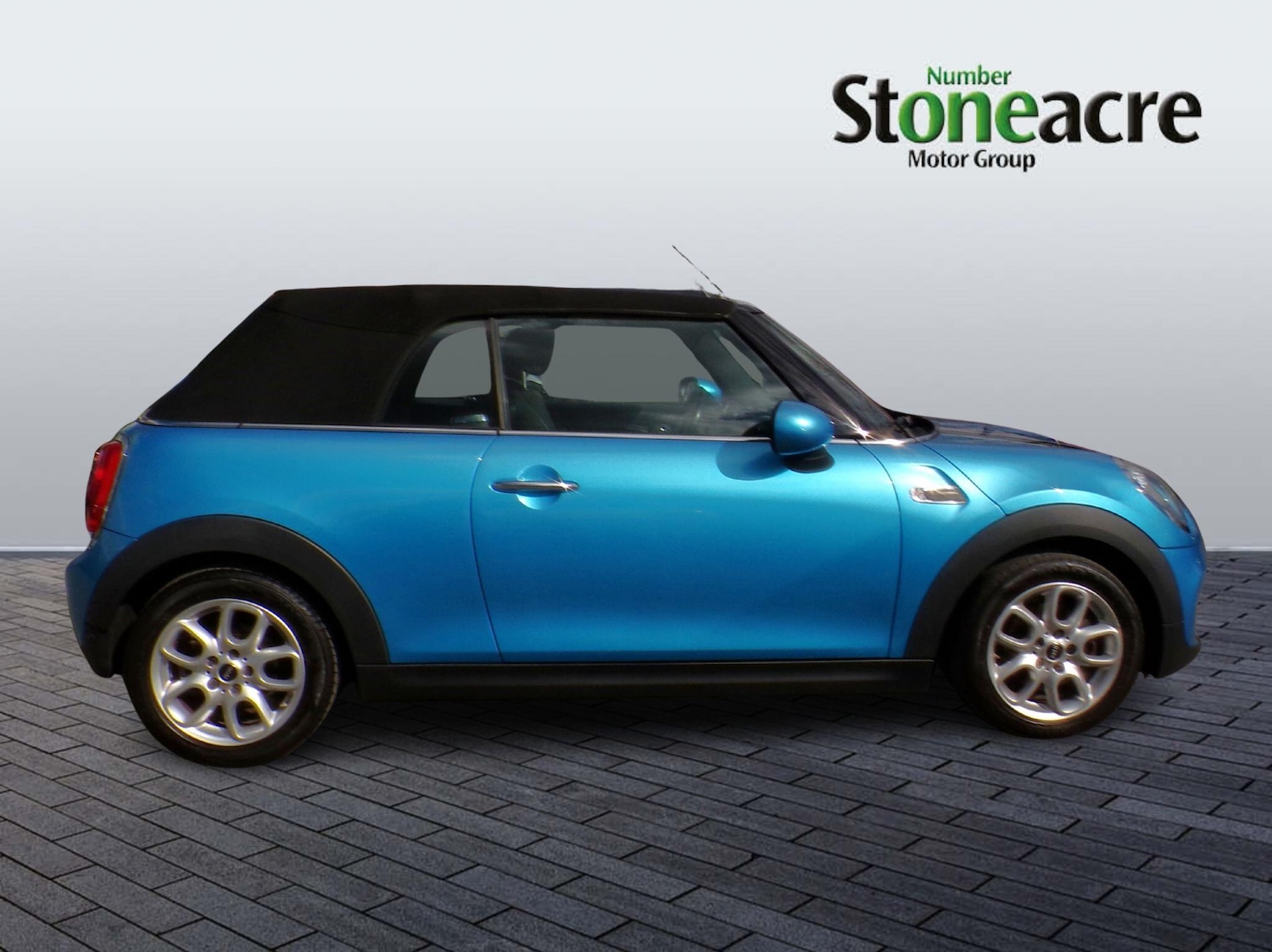 Used MINI Convertible for sale - 78135697: Photo 2