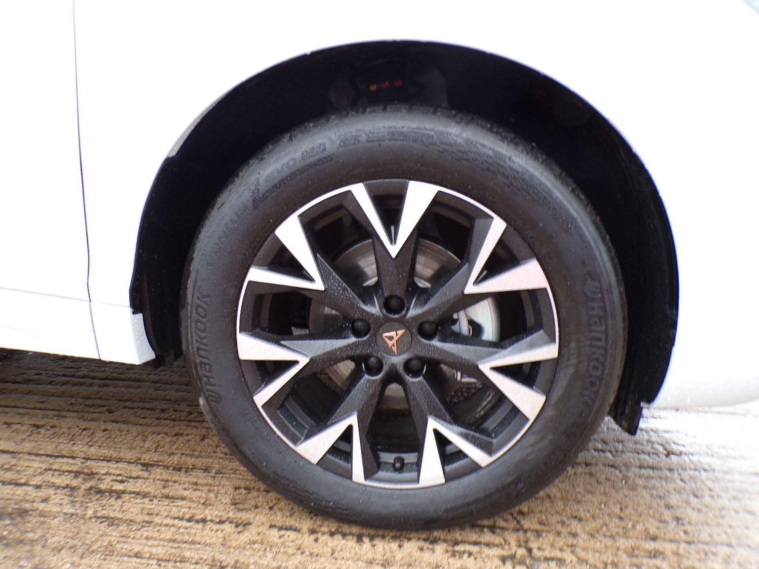 Used Cupra Terramar 2025 for sale - 77440361: Photo 11