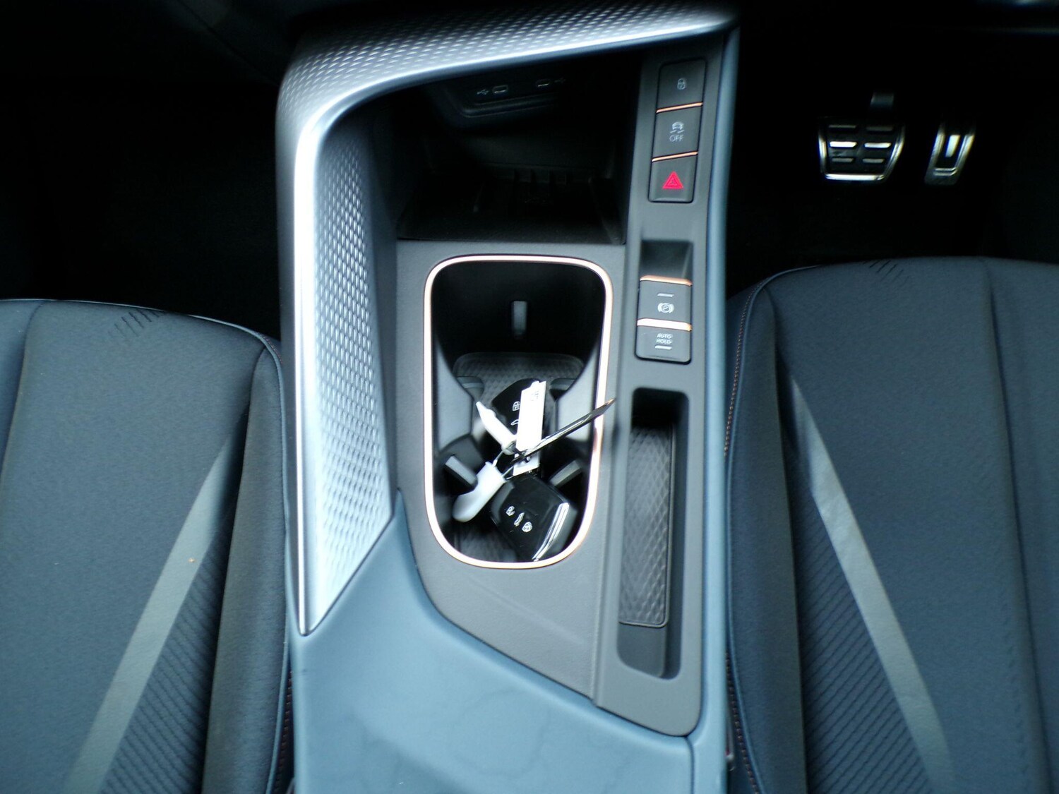 Used Cupra Terramar 2025 for sale - 77440361: Photo 23