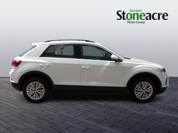 Used Volkswagen T-Roc 2022 for sale - 75519309: Photo