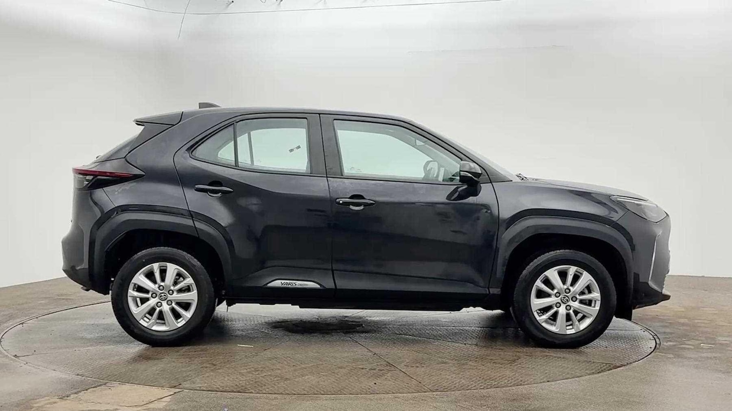 Used Toyota Yaris Cross 2023 for sale - 78157090: Photo 4