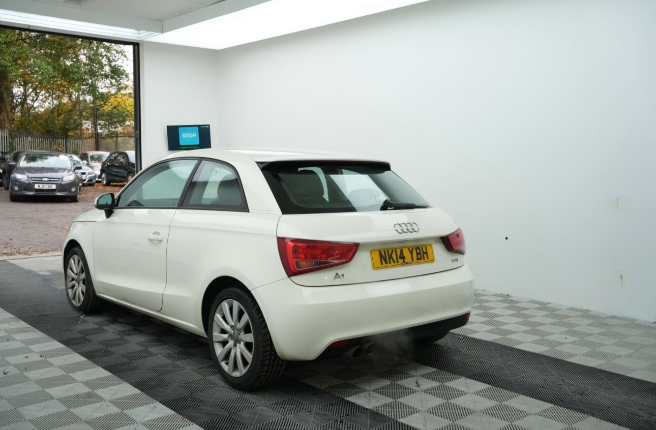 Used Audi A1 2014 for sale - 76541680: Photo 3
