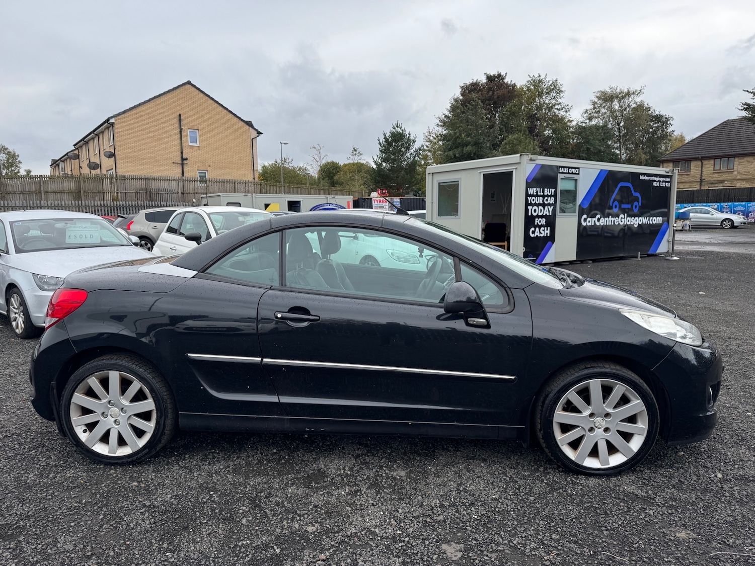Used Peugeot 207 2012 for sale - 76366773: Photo 11