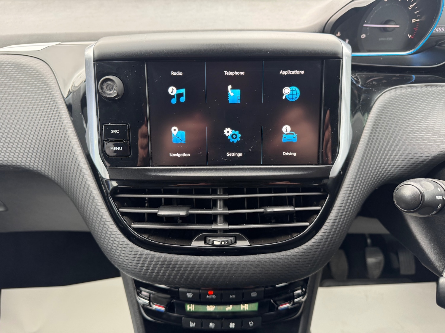 Used Peugeot 2008 2018 for sale - 78191057: Photo 10