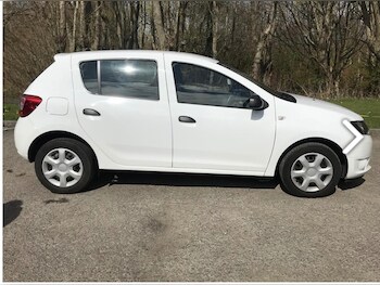 Used Dacia Sandero 2016 for sale - 78479237: Photo