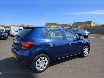 Used Dacia Sandero 2017 for sale - 78459615: Photo