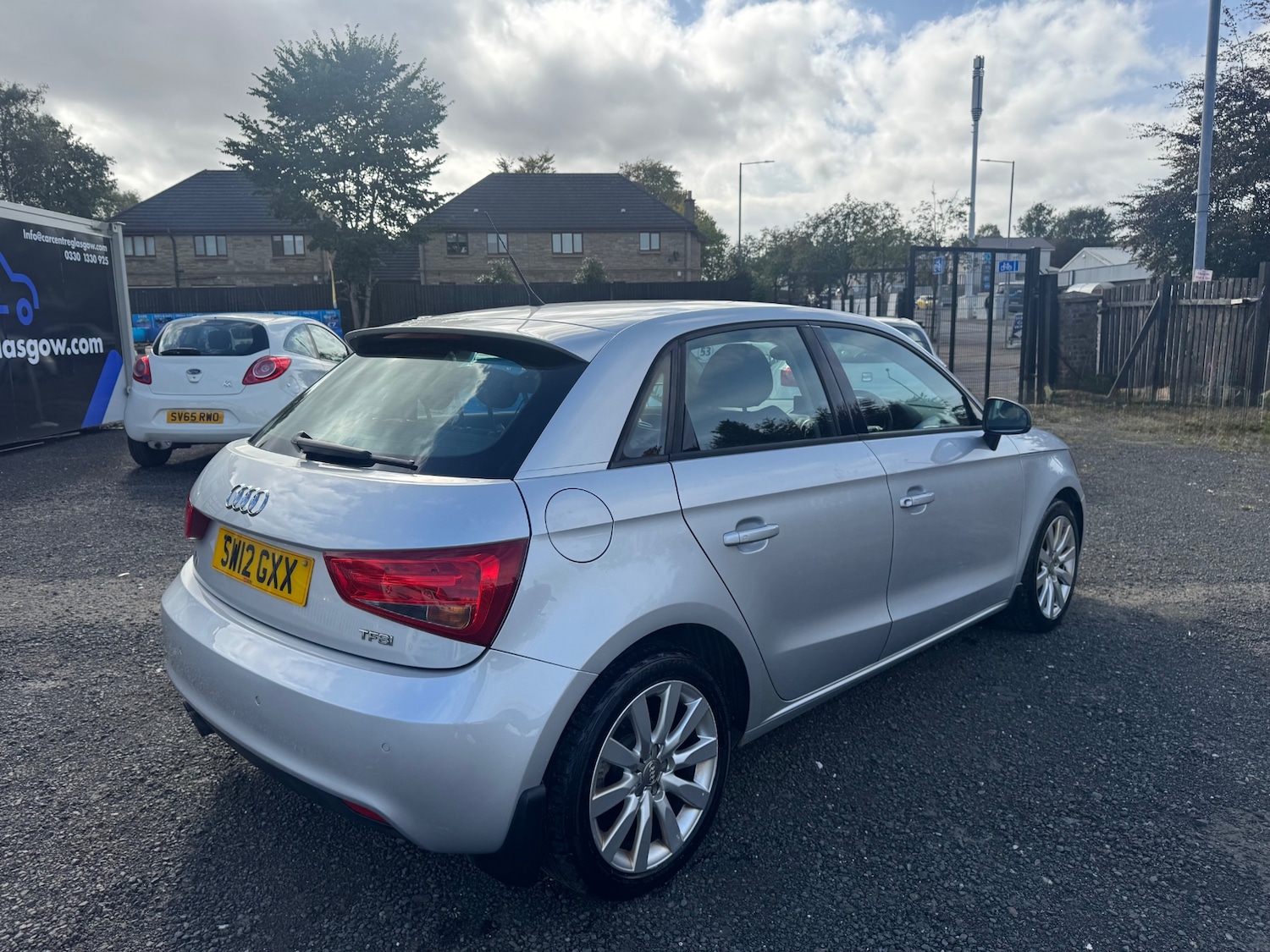 Used Audi A1 2012 for sale - 76357208: Photo 2