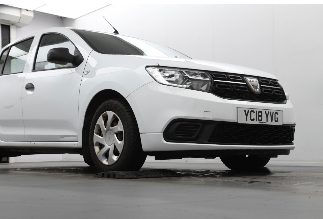 Used Dacia Sandero 2018 for sale - 76627370: Photo 2