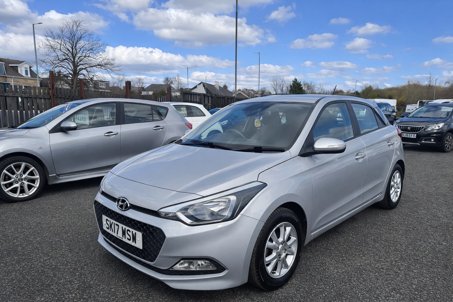 Used Hyundai i20 2017 for sale - 78196574: Photo 3