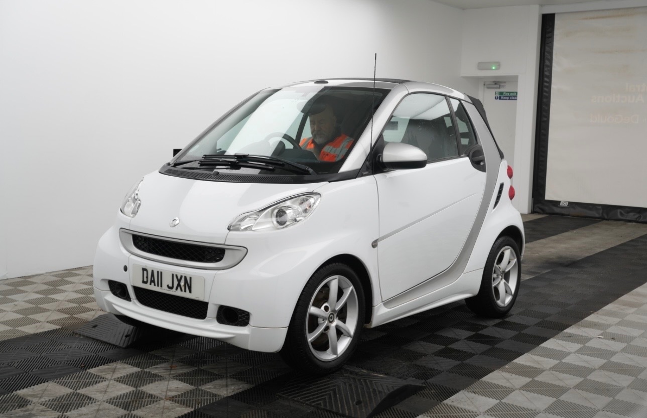 Used smart fortwo 2011 for sale - 76780065: Photo 3