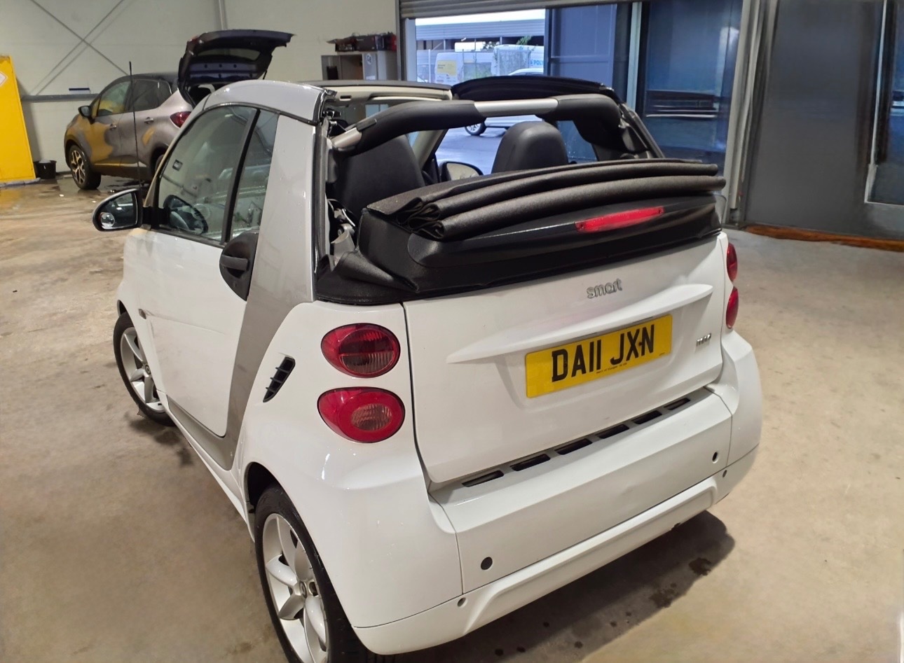 Used smart fortwo 2011 for sale - 76780065: Photo 4