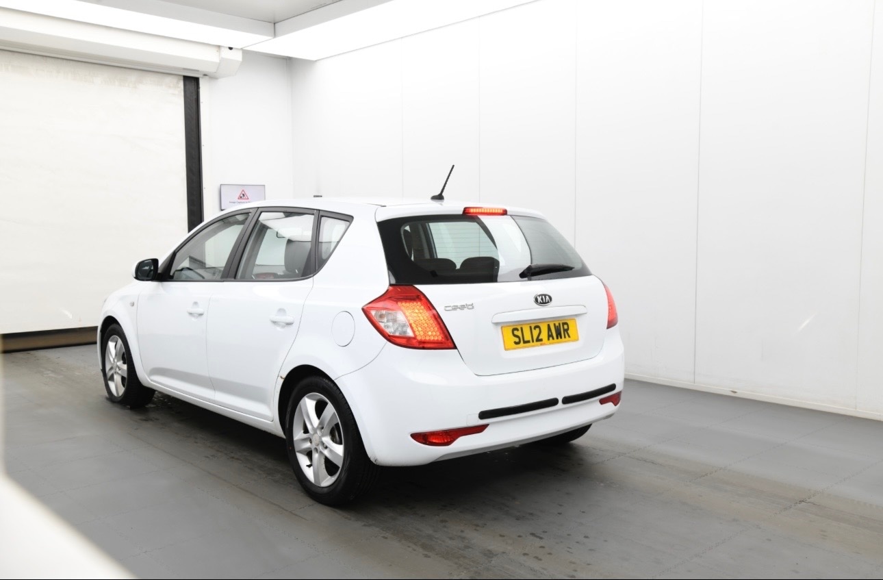 Used Kia Ceed 2012 for sale - 77572499: Photo 2
