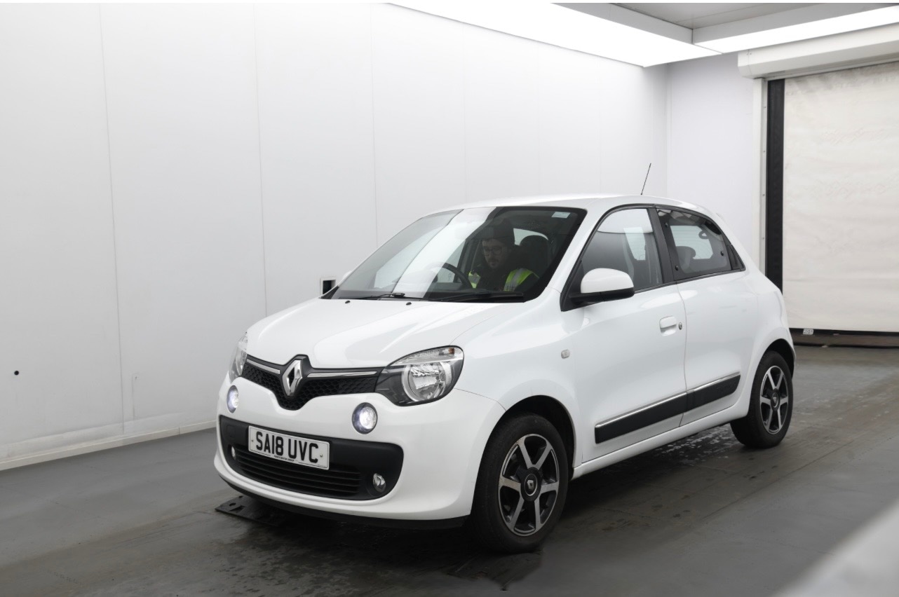 Used Renault Twingo 2018 for sale - 77409287: Photo 2
