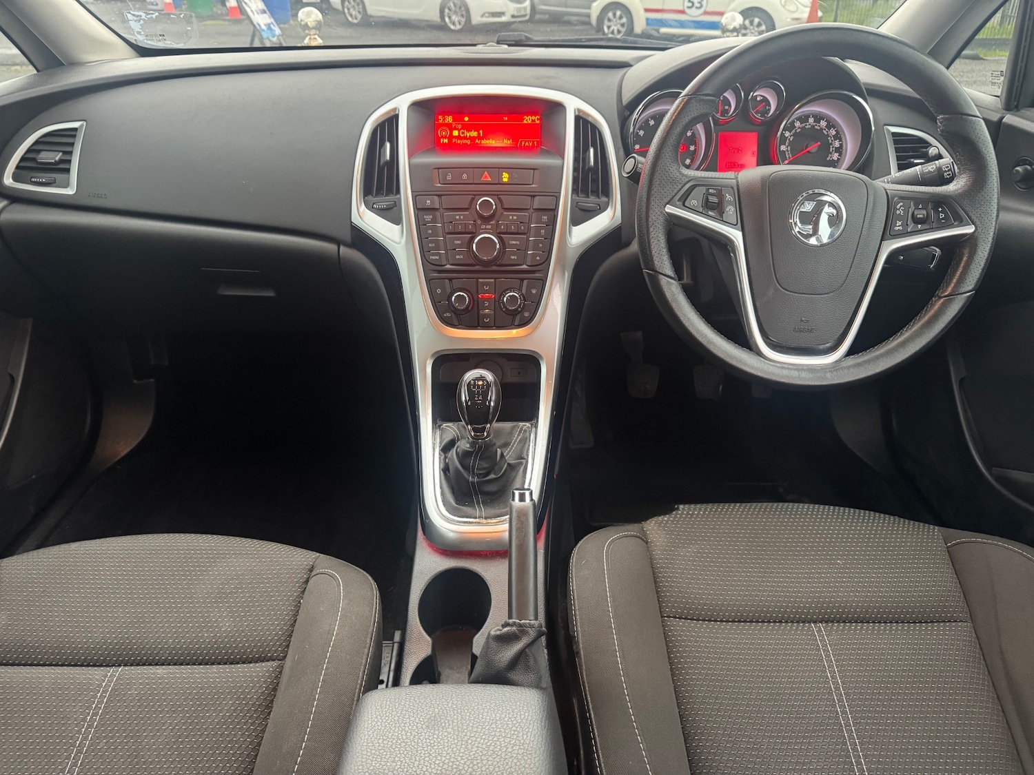 Used Vauxhall Astra 2013 for sale - 76143192: Photo 10