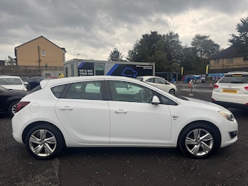 Used Vauxhall Astra 2013 for sale - 76143192: Photo