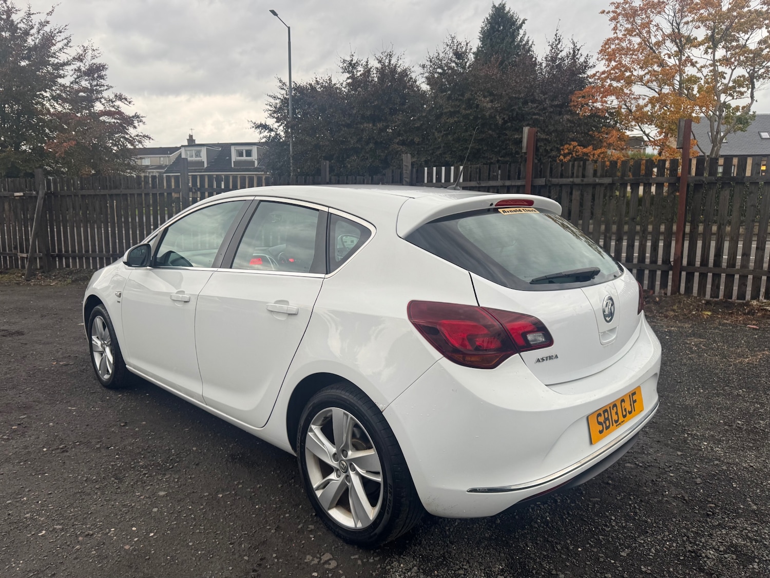 Used Vauxhall Astra 2013 for sale - 76143192: Photo 4