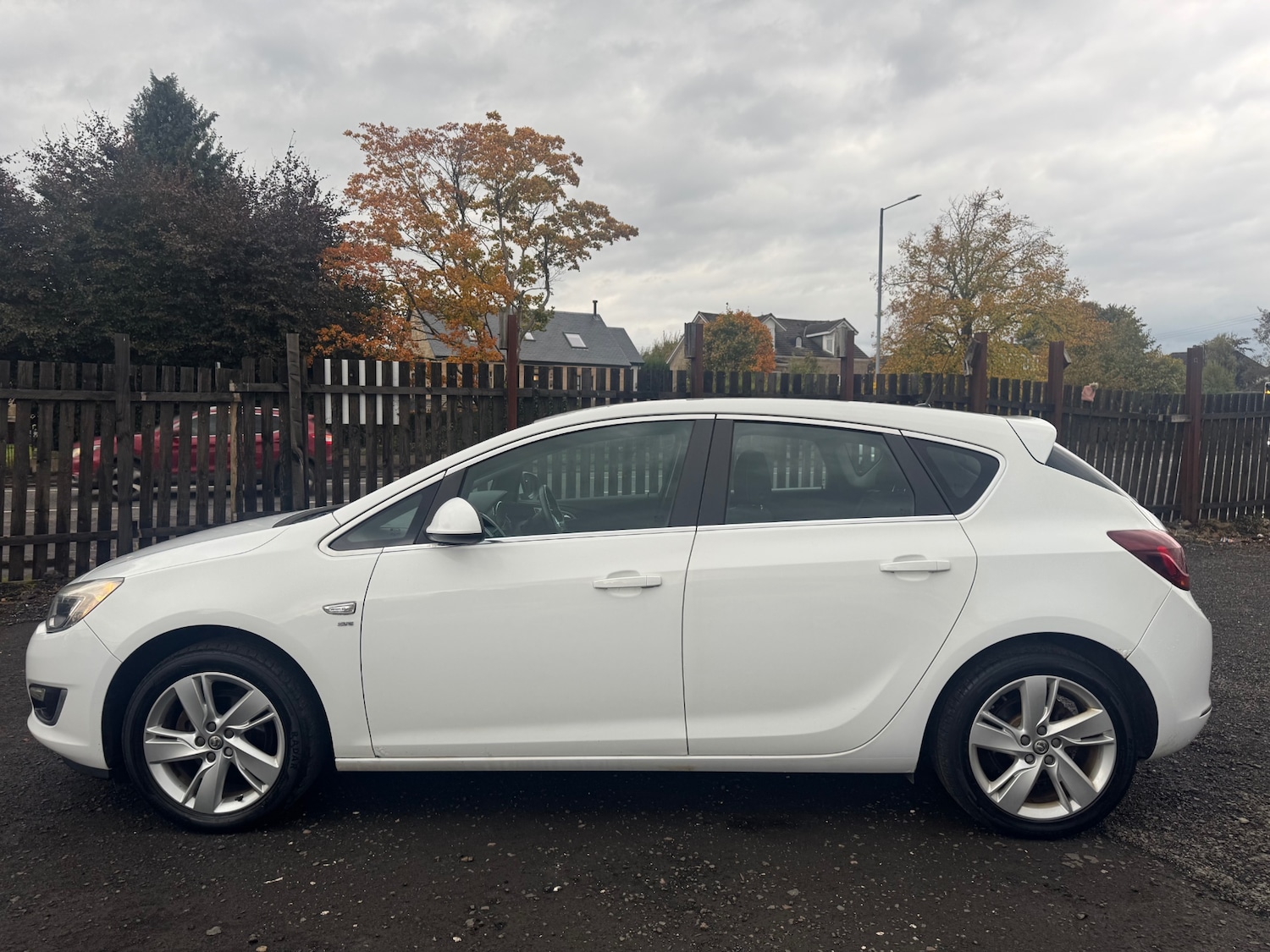Used Vauxhall Astra 2013 for sale - 76143192: Photo 8