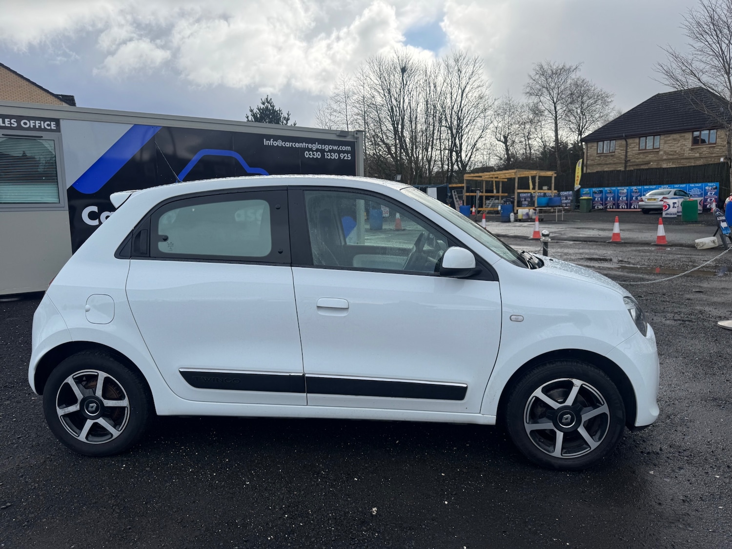 Used Renault Twingo 2018 for sale - 77888493: Photo 2