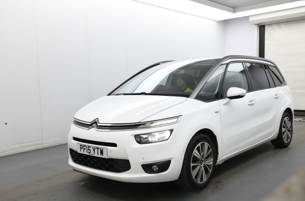 Used Citroen C4 Grand Picasso 2015 for sale - 76120390: Photo 2