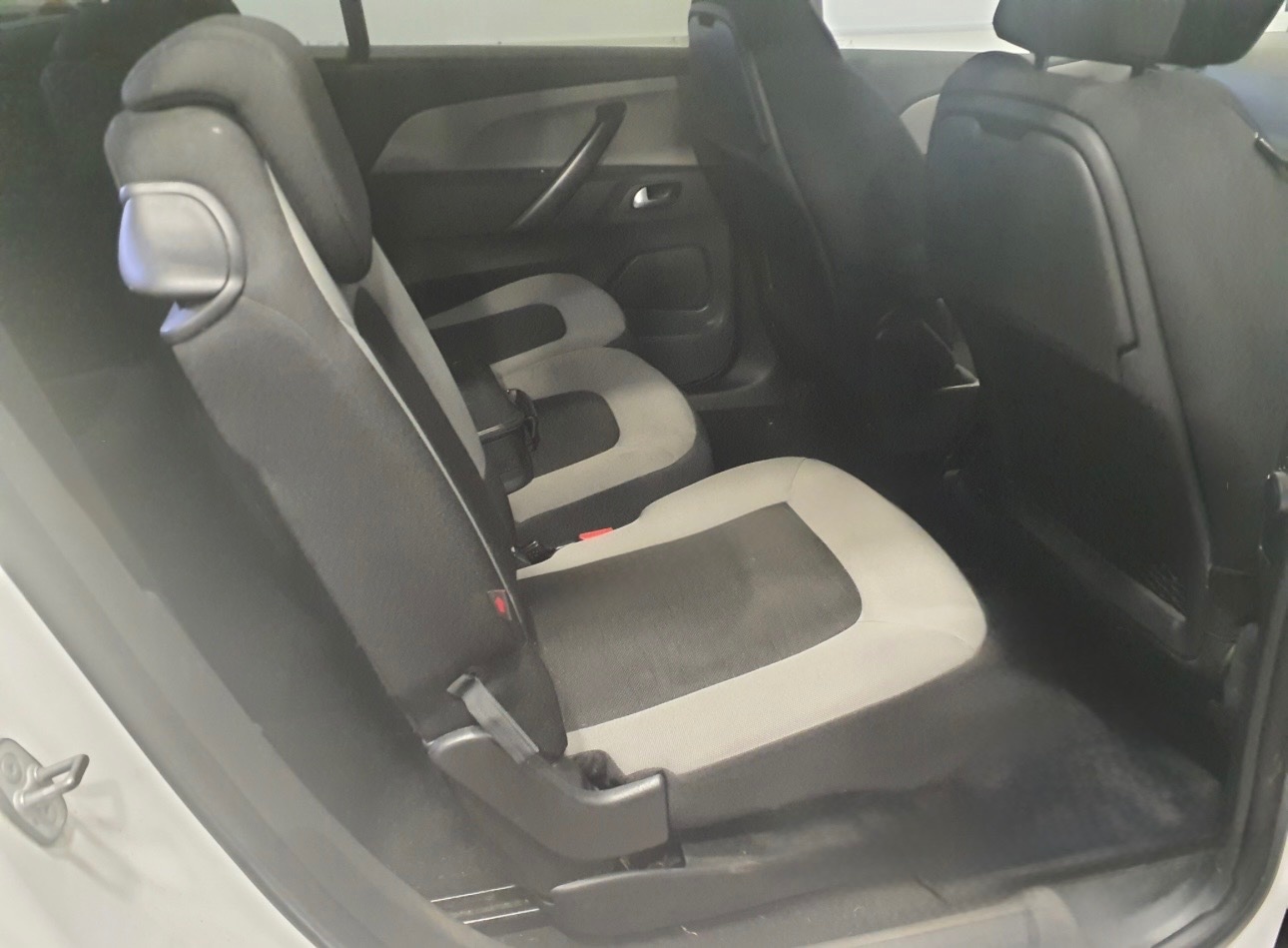 Used Citroen C4 Grand Picasso 2015 for sale - 76120390: Photo 5