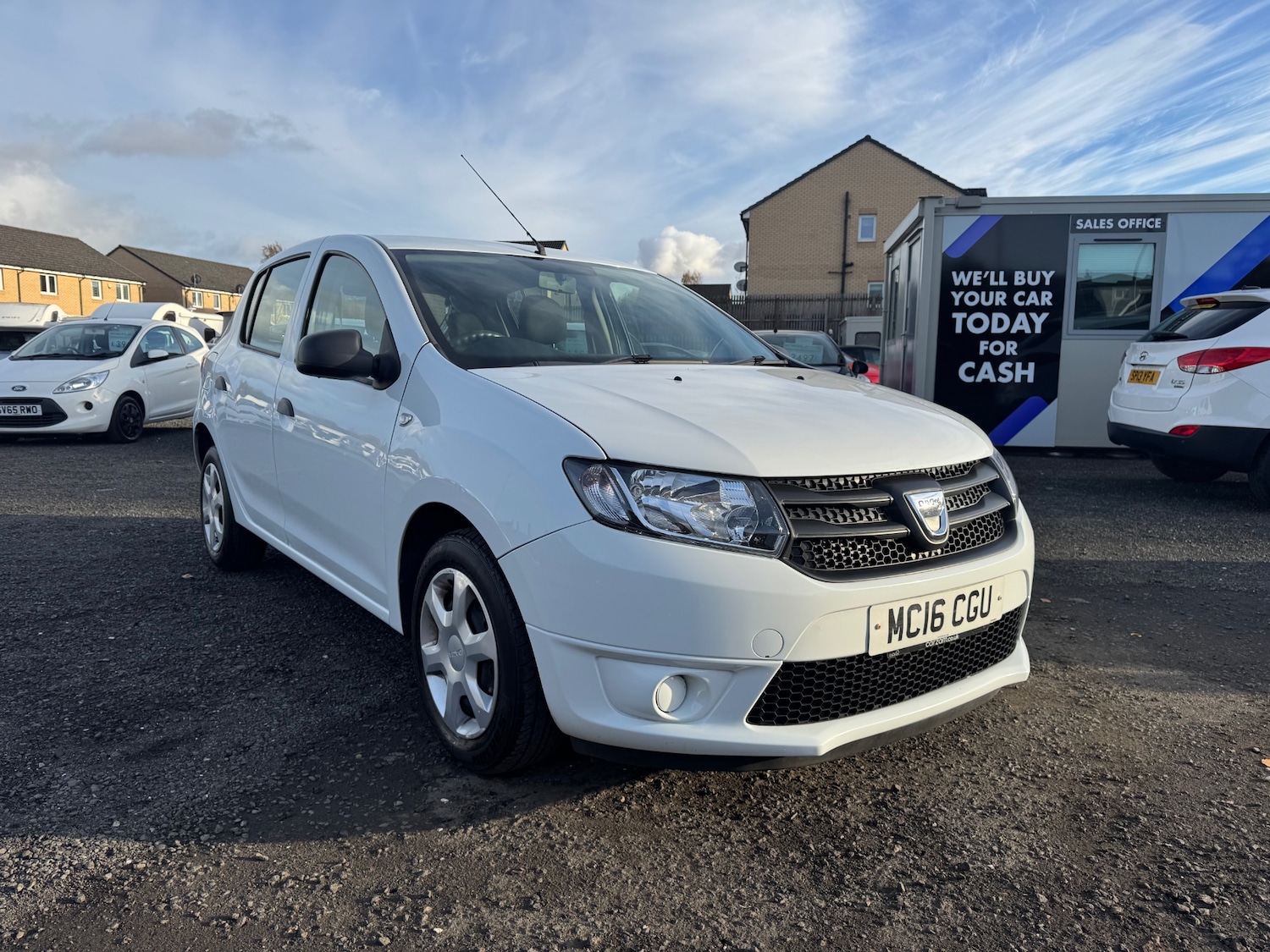 Used Dacia Sandero 2016 for sale - 76357195: Photo 1