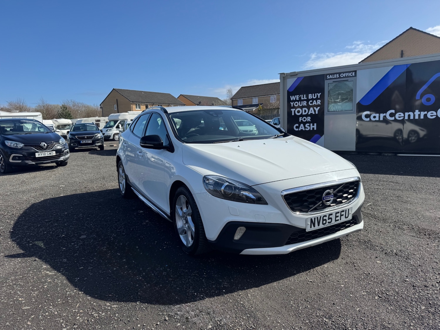 Used Volvo V40 2015 for sale - 77980644: Photo 3