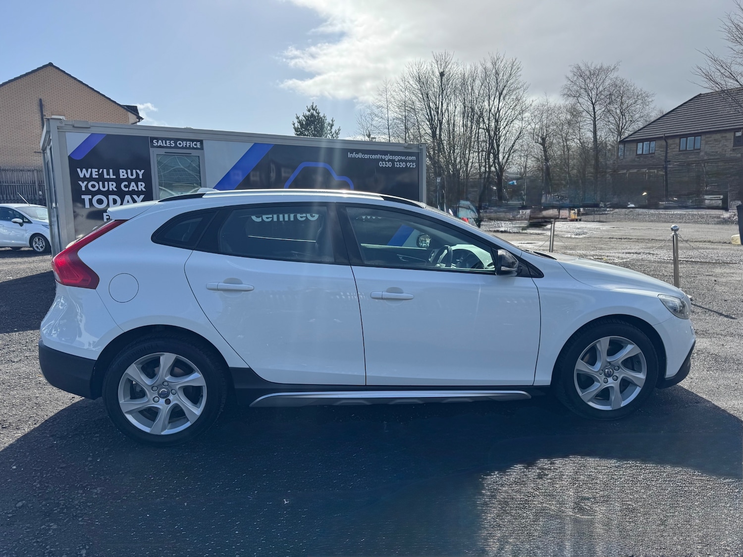 Used Volvo V40 2015 for sale - 77980644: Photo 6