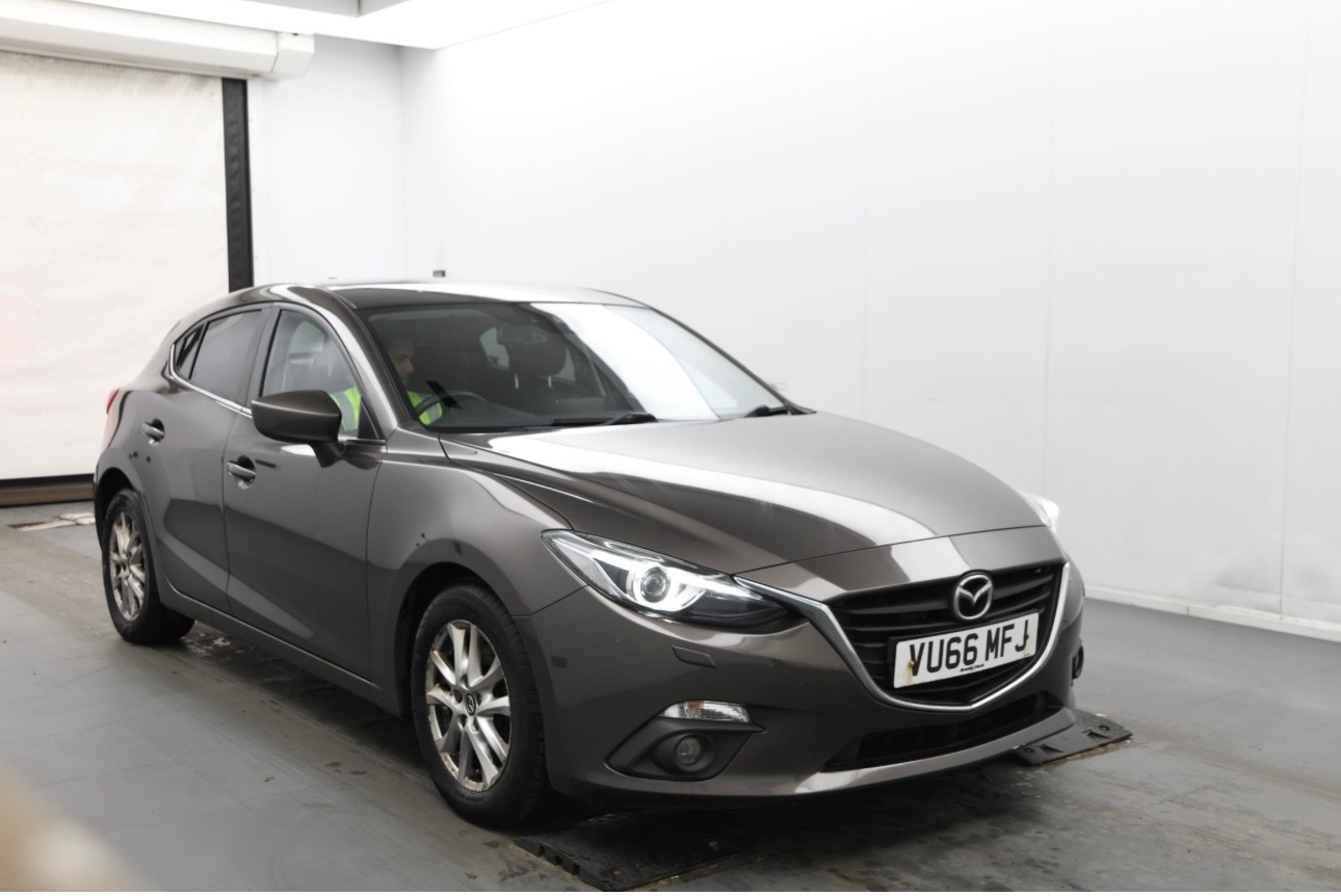 Used Mazda Mazda3 2016 for sale - 76553890: Photo 1