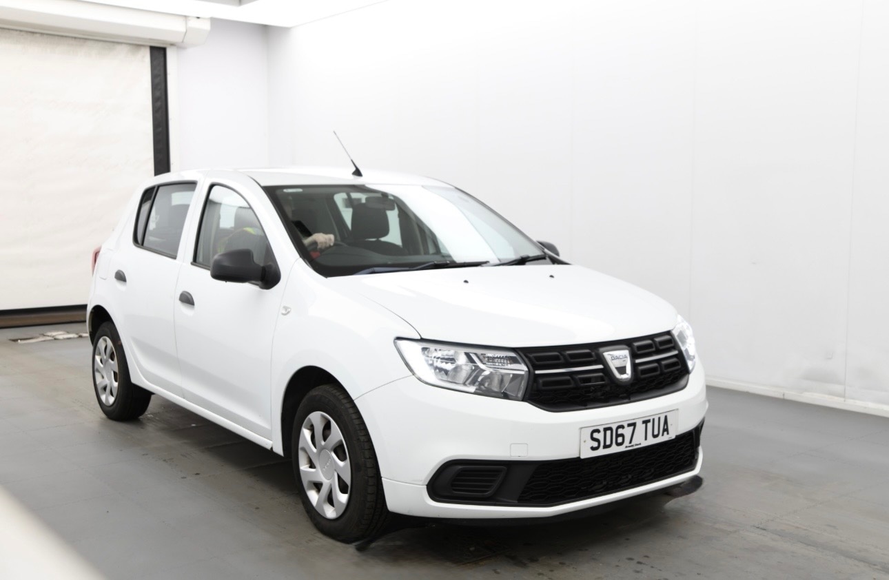 Used Dacia Sandero 2017 for sale - 76946309: Photo 1