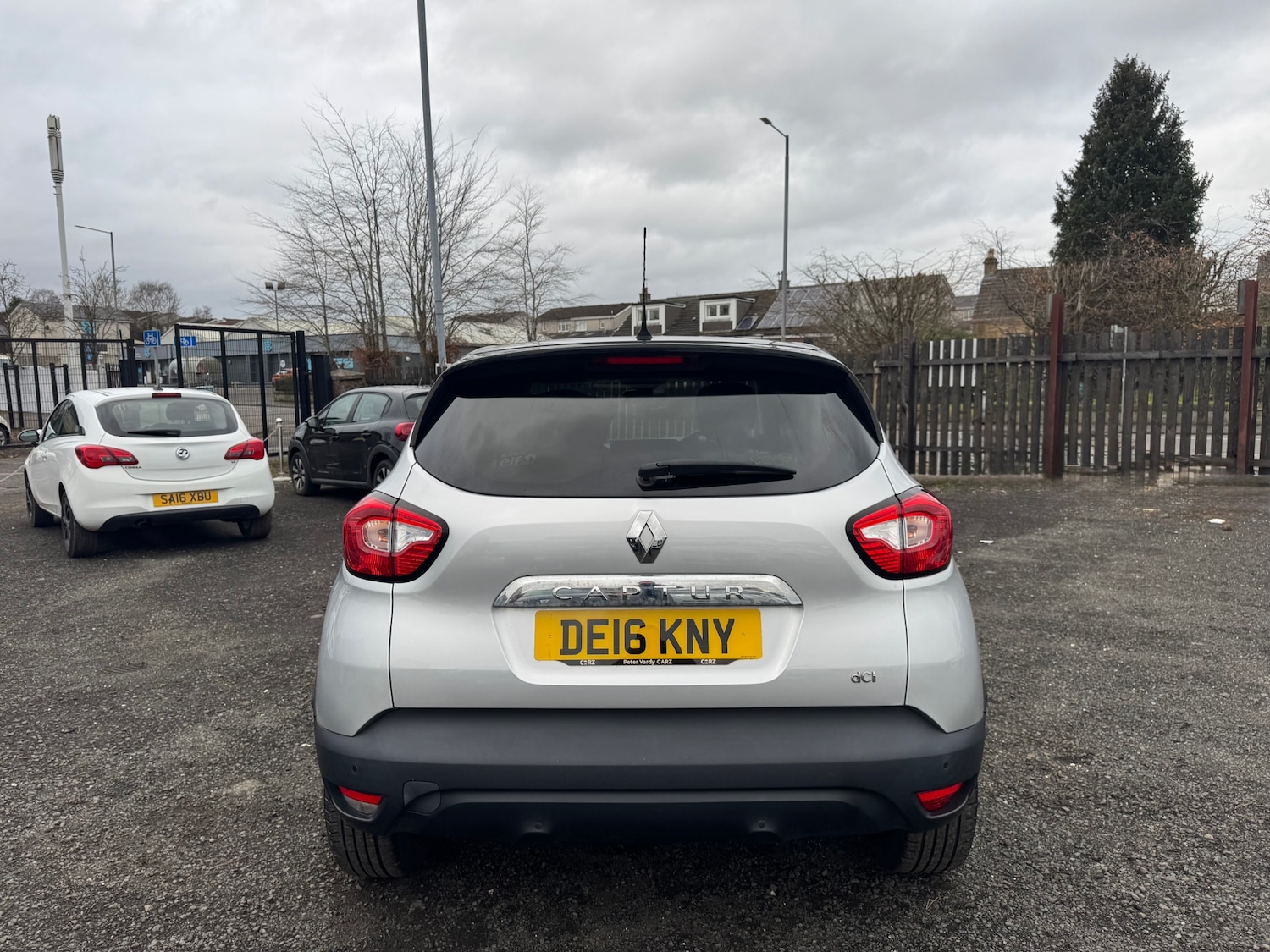Used Renault Captur 2016 for sale - 77324563: Photo 4