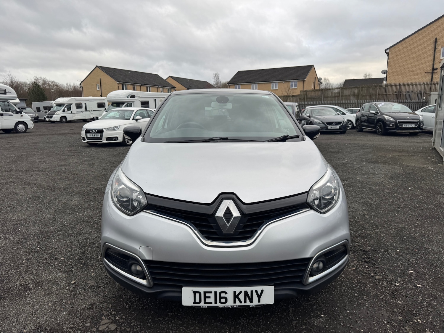 Used Renault Captur 2016 for sale - 77324563: Photo 9