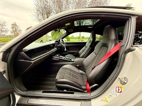 Used Porsche 911 2022 for sale - 76338044: Photo 13