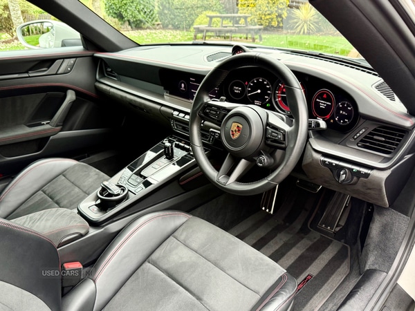Used Porsche 911 2022 for sale - 76338044: Photo 14