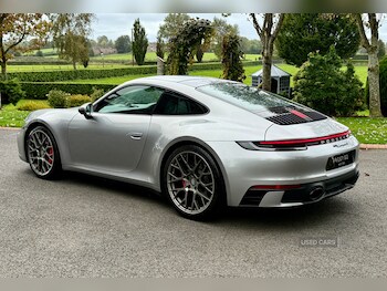 Used Porsche 911 2021 for sale - 76240363: Photo 2
