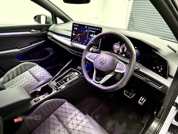 Used Volkswagen Golf 2025 for sale - 77511805: Photo