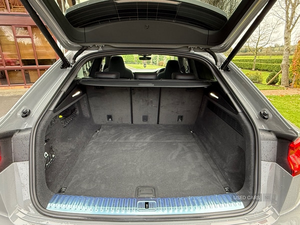 Used Audi RS Q8 2023 for sale - 76095376: Photo 14